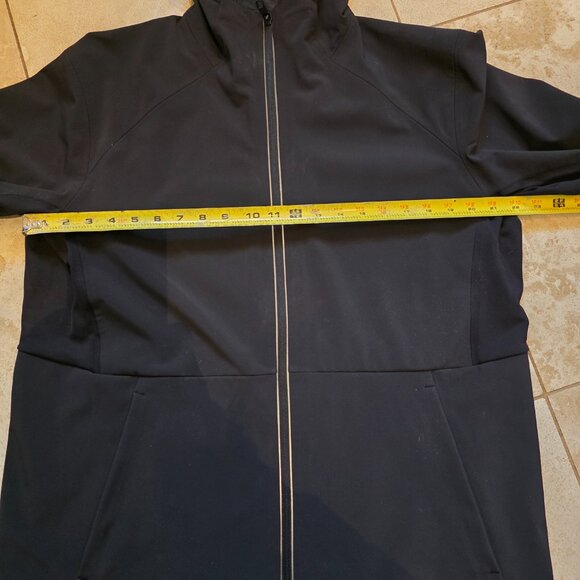 Lululemon men's cross chill jacket - Picture 7 of 9